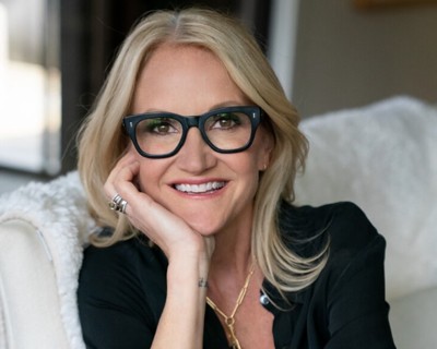 Mel Robbins - STOP second guessing yourself. STOP letting your self-doubt  call the shots. The only thing that's truly holding you back from creating  the life of your dreams is YOU. Let