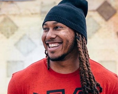 NFL player trent shelton