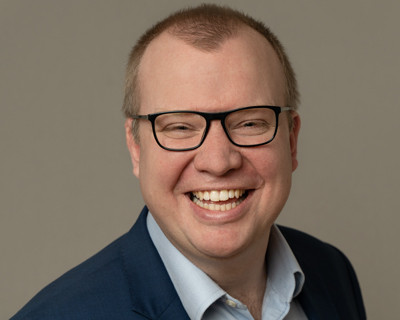 Dr. Mark Bloomfield